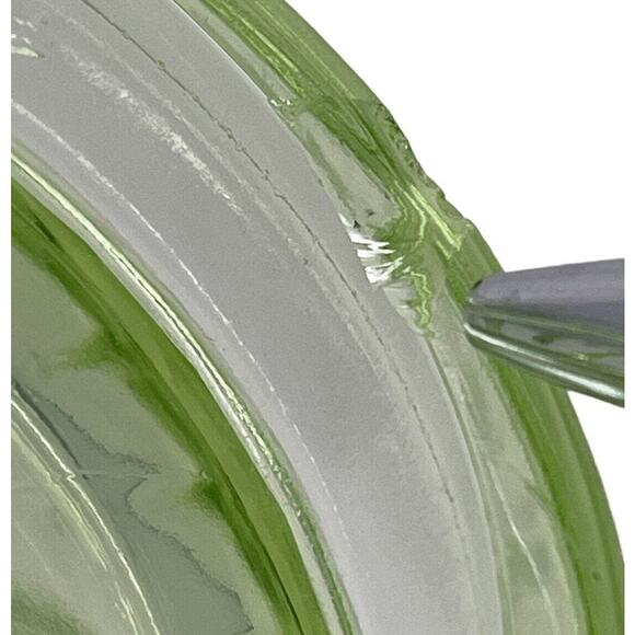 30s Juicer Citrus Reamer UV Reactive Vaseline Uranium Depression Era Glass - Picture 12 of 13